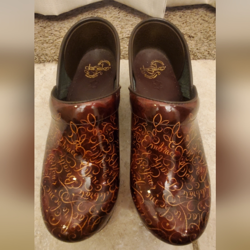 SOLD! RARE Limited edition Dansko clogs